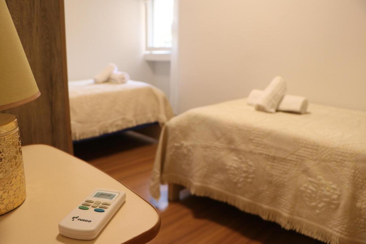 Pine Apartment Тирана Екстер'єр фото